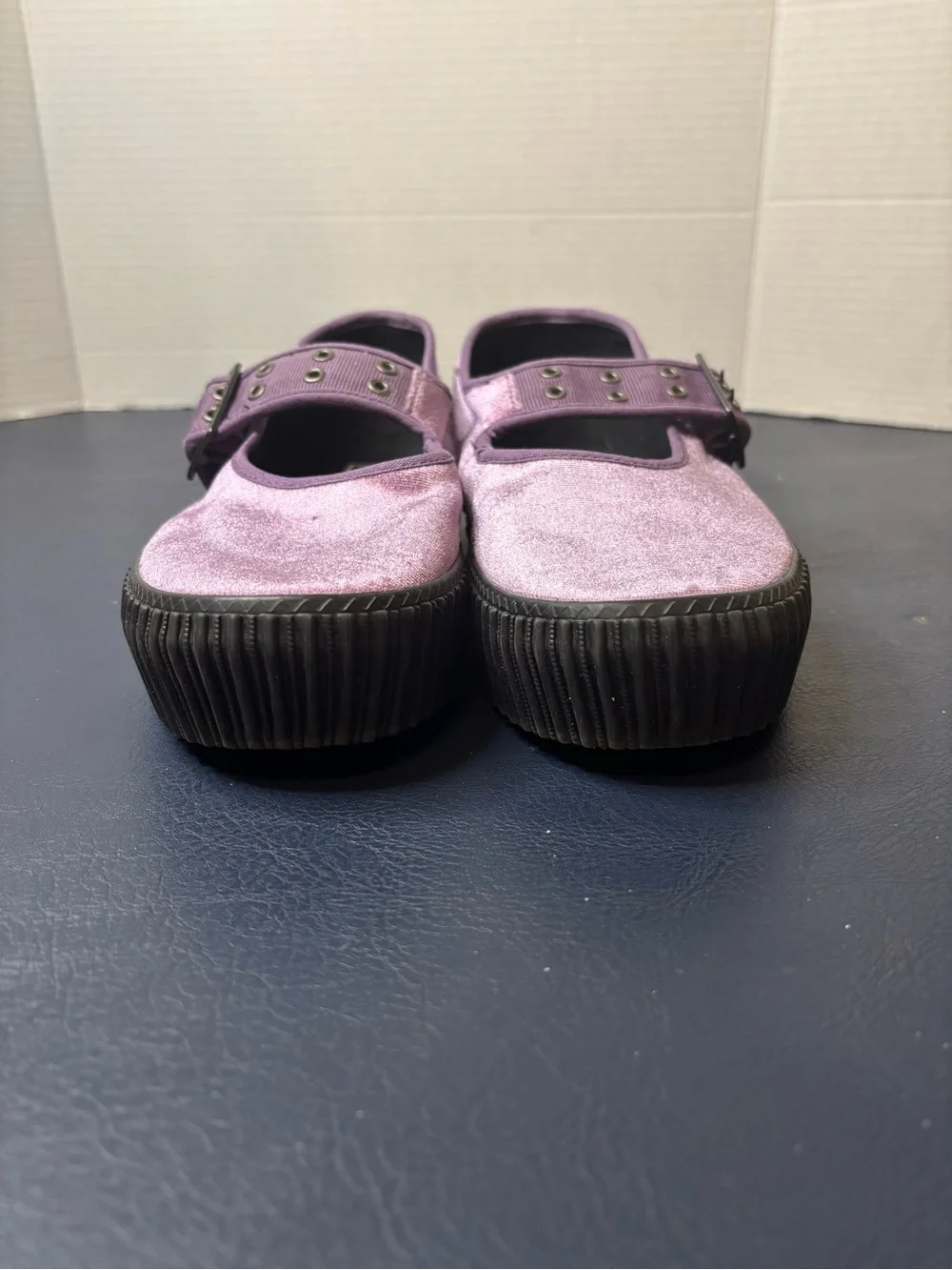Vans women’s grape jam creeper Mary Jane buckle shoes sz 8.5 velvet